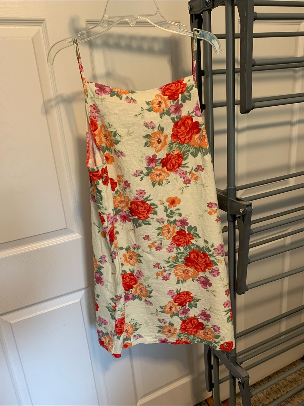 Old Navy Cream Floral Mini Skirt with Red & Orange Roses